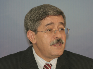 Ouyahia calls for Algerian Diaspora as economic input