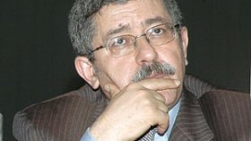 بن بعيبش يطلق حركة سياسية جديدة رفقة إطارات سابقين من الأرندي