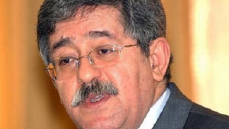 أويحيى مطلوب بمصنع الاسمنت “حجر السود” بسكيكدة