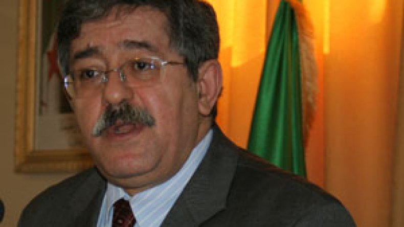 “أحداث بريان سببها ظروف اجتماعية حركت جيلا تربى في العنف”