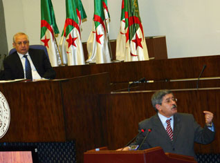 Ouyahiaâ€™s plan submitted to Parliament