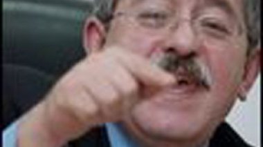 Ahmed Ouyahia revient à la chefferie du gouvernement