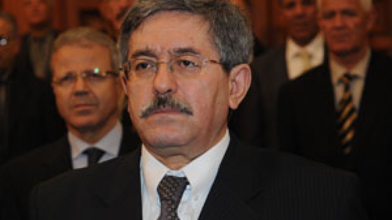 إنقاذ ملياري دولار من تبذيرها في “الزرد” والمآدب البروتكولية