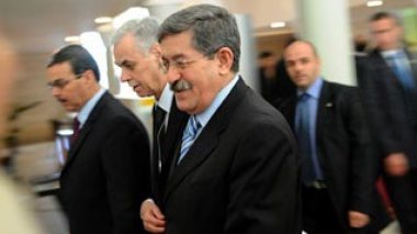 Ouyahia: “Government to stop encouraging investment in steeped areas”