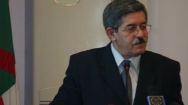 La commission des élections présidentielles en réunion extraordinaire