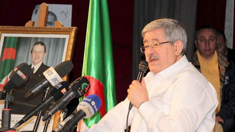 أويحيى يقترح “مصالحة وطنية” مع المتهربين من الضرائب