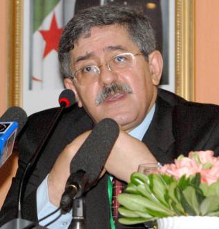 Ouyahiaâ€™s party for limited presidential mandate