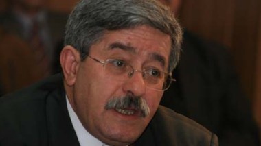 Ouyahia : « L’Algérie “combattra le terrorisme jusqu'à son éradication” »