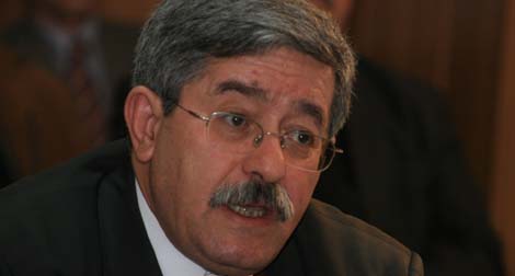 Ouyahia : « L’Algérie “combattra le terrorisme jusqu'à son éradication” »