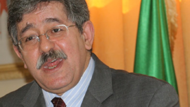 أويحيى: “الّلي خانو سعدو ما يقول بيّا سحور”