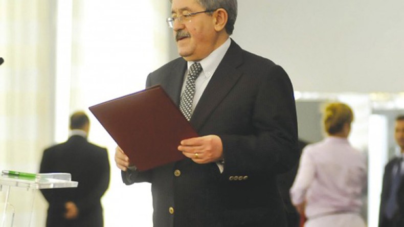 هذا ما سيقوله أويحيى عن الأزمة أمام البرلمان