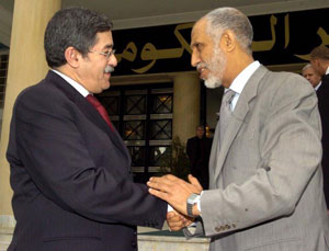 Algeria : Democratic Rallyâ€™s deputies accuse Belkahdemâ€™s cabinet of misleading president