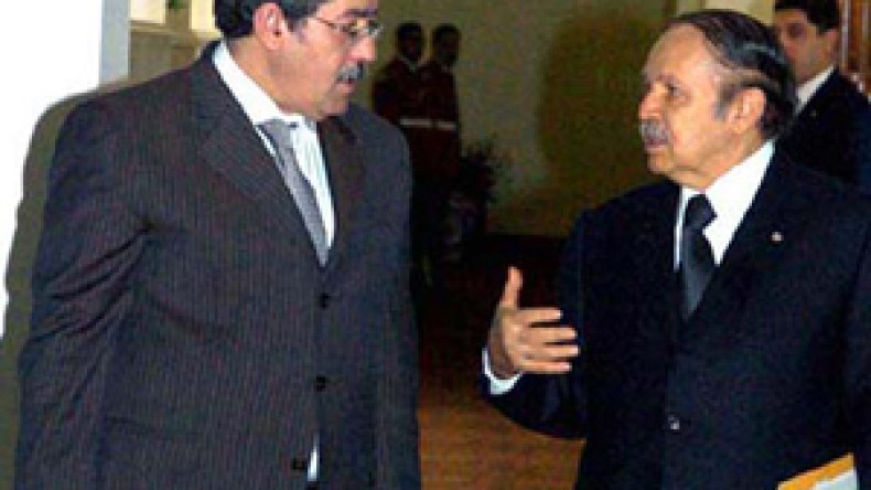 الصفقات العمومية تحت الرقابة لتأمين  286 مليار دولار من النهب