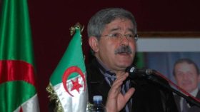 أويحيى: “أسقطوا النظام عبر الصناديق لا عبر المؤامرات الخارجية”