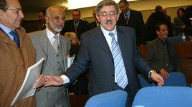 أويحيى يحذر: البترول الجزائري سينفد عام 2030