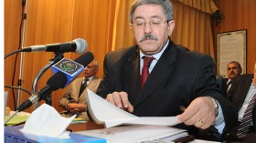 أويحيى يجري اتصالات مع أحزاب في تنسيقية الانتقال الديمقراطي