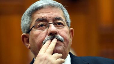 Ouyahia de nouveau à la barre