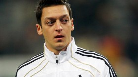 أوزيل أفضل لاعب كرة قدم في ألمانيا