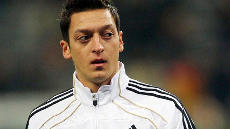 أوزيل أفضل لاعب كرة قدم في ألمانيا