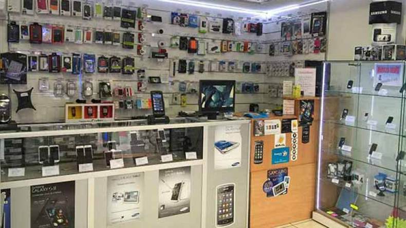 شيخ “نصاب” يستعمل نقودا مزيفة للاحتيال على المحلات