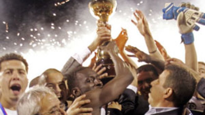 دعوة الرئيس بوتفليقة تقطع اعتكاف سرار بالمغرب