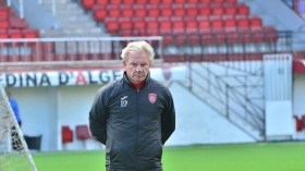 استقالة مدرب اتحاد العاصمة