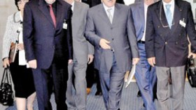 ملفا المنح العائلية والتقاعد على طاولة الثلاثية القادمة