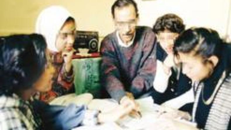 أولياء ينفقون 40 مليونا على الدروس الخصوصية لأبنائهم سنويا