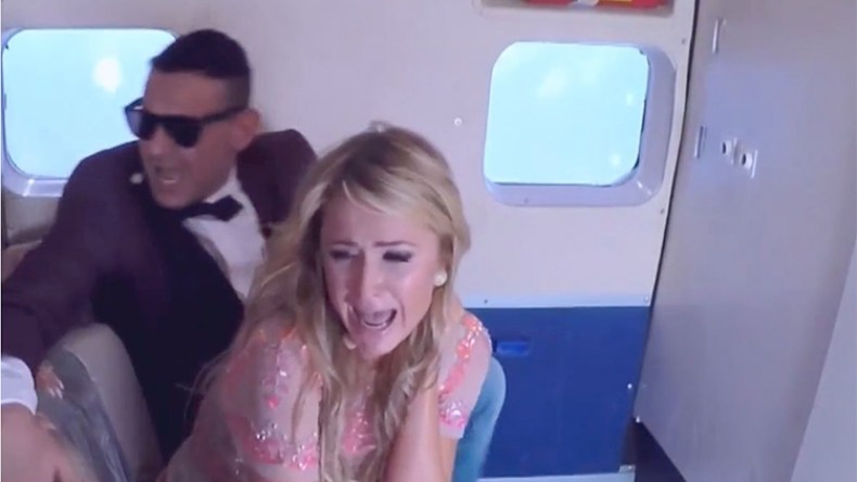 “رامز واكل الجو”.. فبركة باتفاق مع النجوم