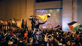 الفلسطينيون أمضوا ليلة بيضاء احتفالا بالاعتراف الأممي بدولتهم