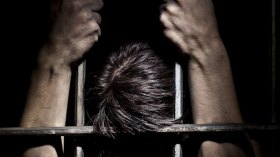 السجناء يطالبون بحقهم في الخلوة الشرعية بزوجاتهم..!