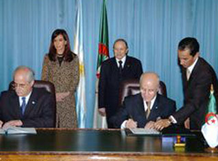 Algeria, Argentine sign nuclear deal