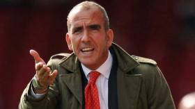 نحو طرد لاعبين من سندرلاند بسبب “الكازينو”