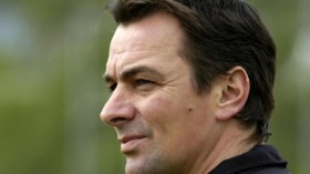 “بايل: “اتفقت مع بركاتي على المراتب الأولى.. ونحتاج 6 انتصارات للصعود