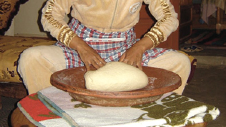 طوابير وأزمة خبز خلال رمضان