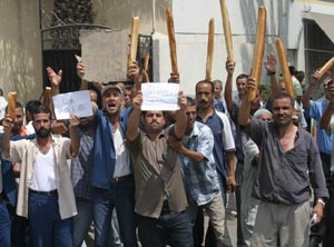 Algérie/ La majorité des Algériens vivotent grâce au « crédits », selon une étude de la centrale Syndicale UGTA.