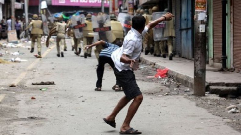 باكستان تتهم الهند باطلاق النار على مراكزها الحدودية