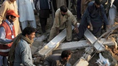 Pakistan: au moins quatre morts dans un nouvel attentat suicide