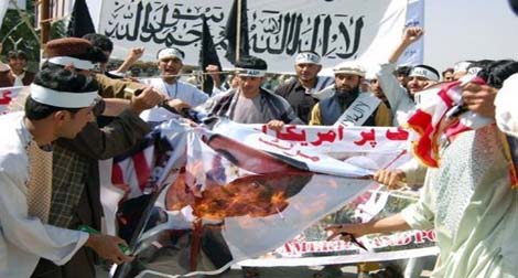 Pakistan: manifestations contre le film anti-islam, 3 morts et 4 cinémas  brûlés