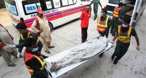 Pakistan: les talibans attaquent à nouveau la police dans l'est, 9 morts