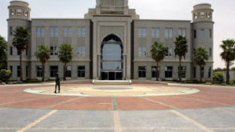 أطراف الأزمة السياسية في موريتانيا قادرة على إيجاد حل توافقي