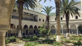 أحمد باي وسيرتا.. قصة العشق التي توجت بقصر