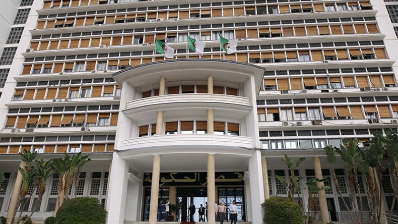 أحزاب “نوفمبرية باديسية” قيد التأسيس