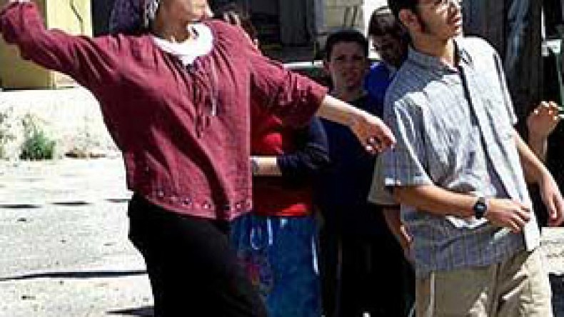 فلسطينيو الضفة يتعرضون لهجمات المستوطنين