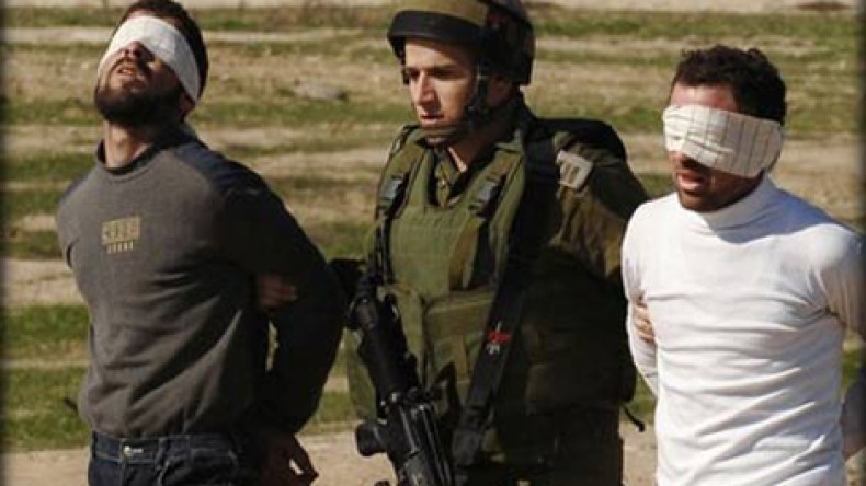 إسرائيل تعتقل 55 فلسطينيا بالضفة