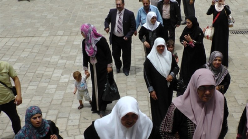 مسؤولون في الليكود يدعون الى تهجير الفلسطينين وضم الضفة الغربية لاسرائيل