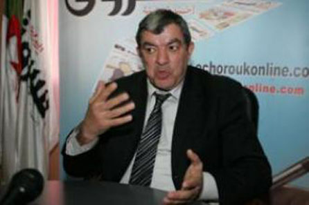 Hannachi : les supporters doivent respecter l’hymne national