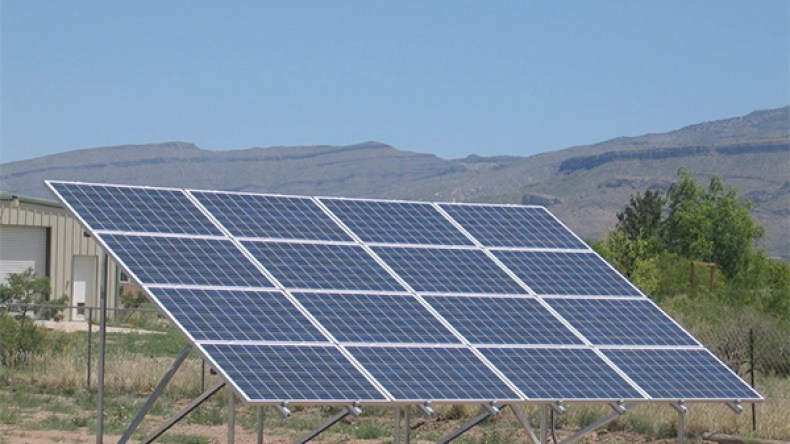 الجزائر أنفقت 12 ألف مليار في إنتاج الطاقة الشمسية