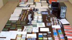 منزل  يتحوّل  إلى  مخبر  لتزوير  الوثائق  الرسمية