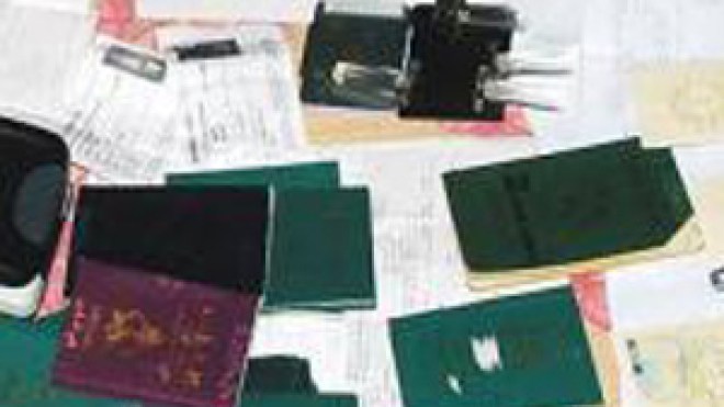 الحبس  للمتهمين بتزوير البطاقات الرمادية بغليزان